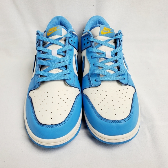 nike dunk gold coast